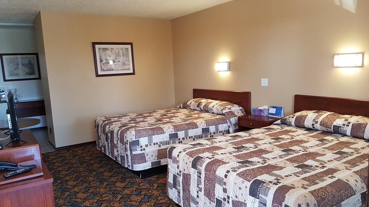 Golden West Motor Inn Carstairs Экстерьер фото